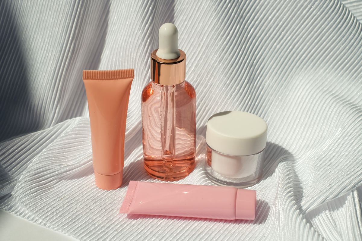 Refillable Cosmetic Container Kits